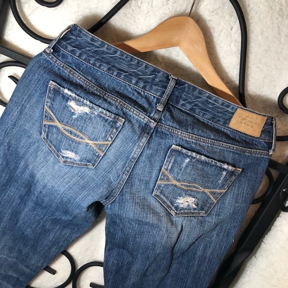 Abercrombie & Fitch factory distressed jeans 6 soo cute! Fit like a glove on you - Picture 14 of 15